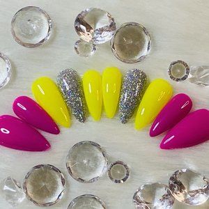 Luxe Girl||Press-on Nail Set